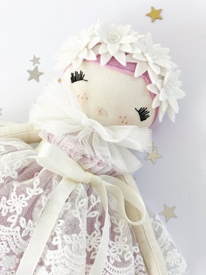 Image of 'MIMI' - Mini Dolly Love Collection