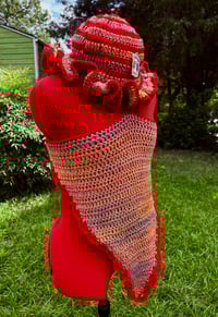 Image 3 of mars attacks (top only)