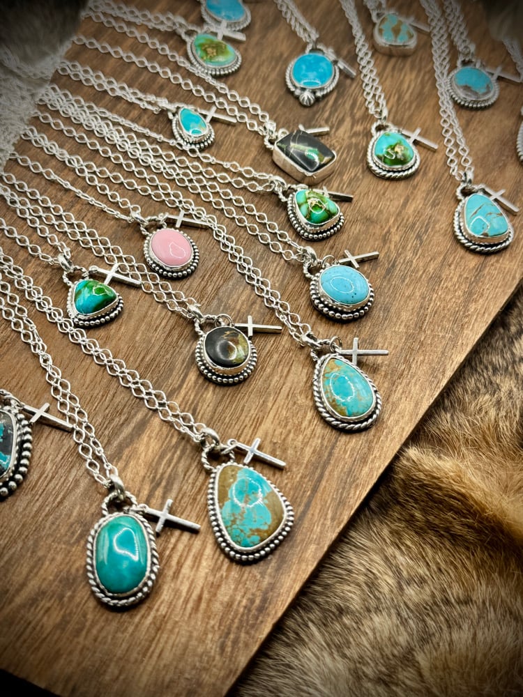 Image of Dainty Mine #8 & Cross Necklace (1) 🩵