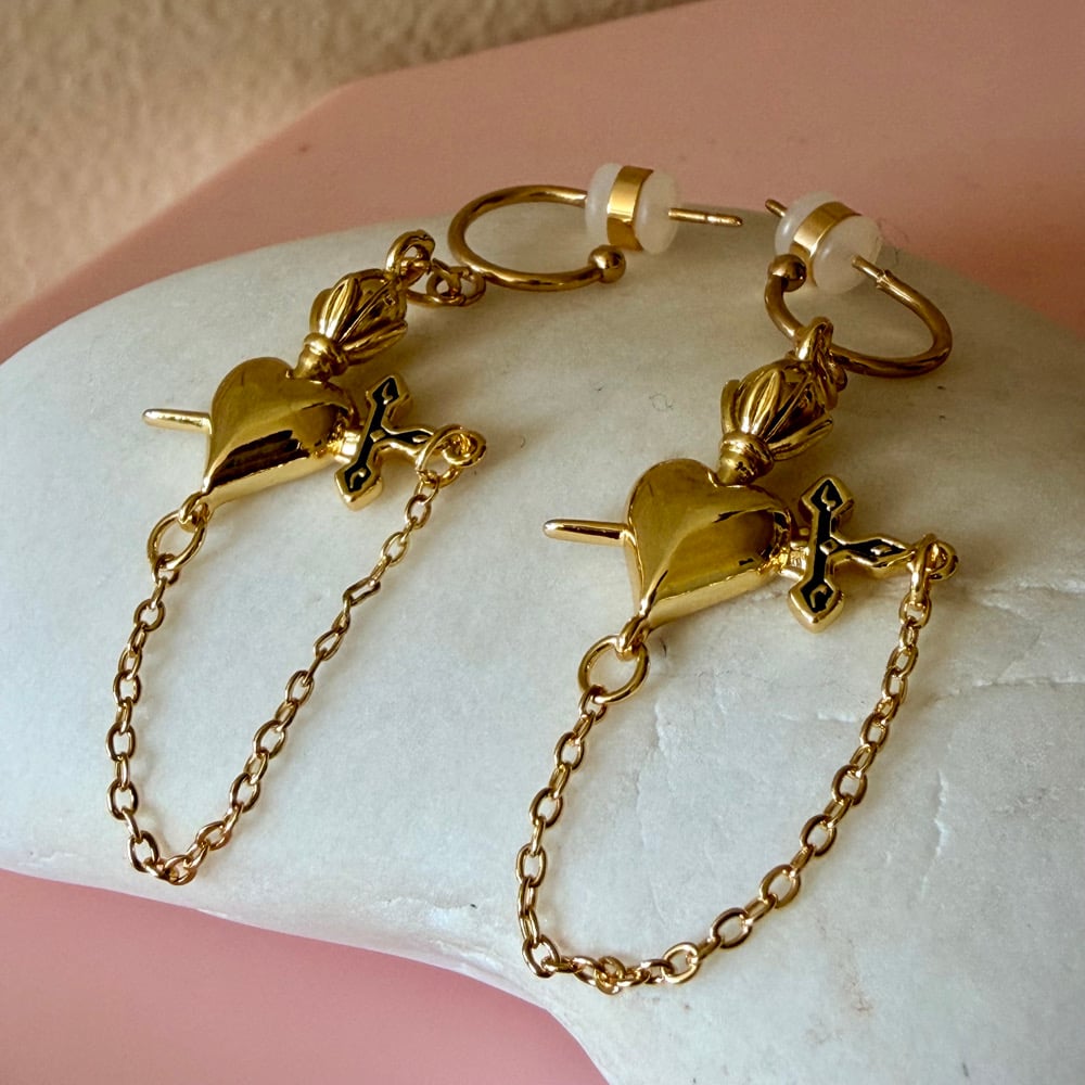 Image of Heart, Sword and Chain Half Hoops