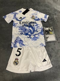 Image 1 of Real Madrid dragon Bellingham no.5