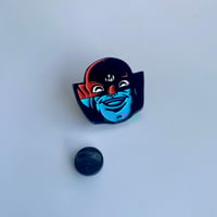 MM lapel