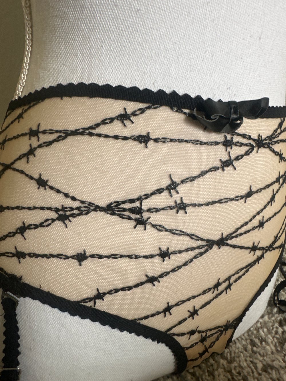 Agent provocateur Barb wire two piece 