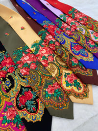 Image 7 of GRAVATA COR MARRÓN.