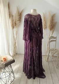 Image 6 of photography lace dress Melanie - size M - dark purple | photo props