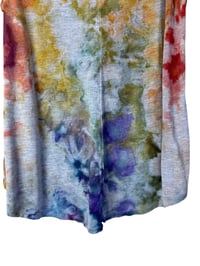 Image 7 of ♻️ UPCYCLED M Jersey Knit Elephant Graphic Tank in Watercolor Ice Dye