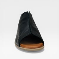 Image 2 of ROAMERS MABEL BLACK