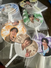 Image 2 of Monsta X Tour Picket 