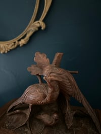 Image 9 of Incroyable petit meuble à bijoux, en bois sculpté, dite Forêt Noire, fin du 19ème s.