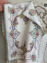 Image 6 of Daisy shirt 🌷 (one size)