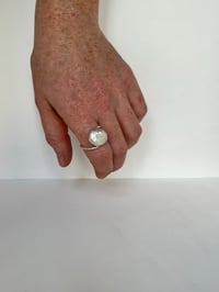 Image 3 of Keshi Perlen Ringe