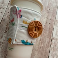 Image 4 of “Patchwork Farm” Quilted Hot/Cold Cup Cozy