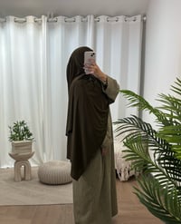 Image 2 of khaki jersey hijāb