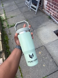 Image 5 of UPerform Hydrate Bottle with Carry Handle – 860ml / 29oz Soft Mint 