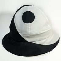 Image 3 of Ying Yang black and white 