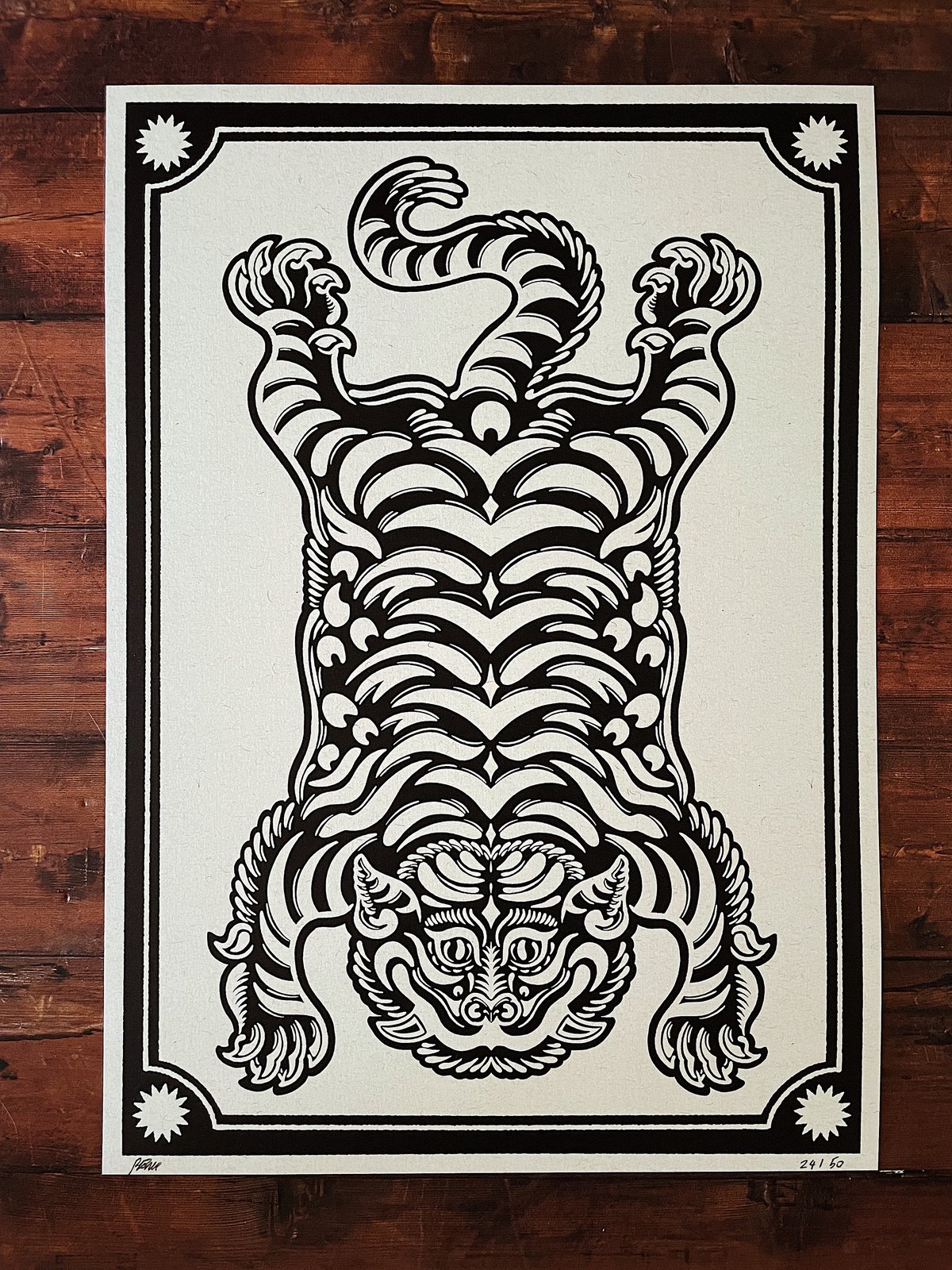 アート・デザイン・音楽 The Tiger Rugs of Tibet The Tiger Rugs of Tibet. by Lipton, Mimi (ed.) | Hatt Rare