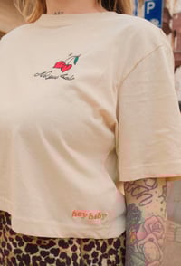 Image 5 of Hey Baby „Not your babe.“ Cropped Shirt