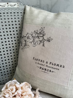 Image of Fleurs en Monmatre cushion