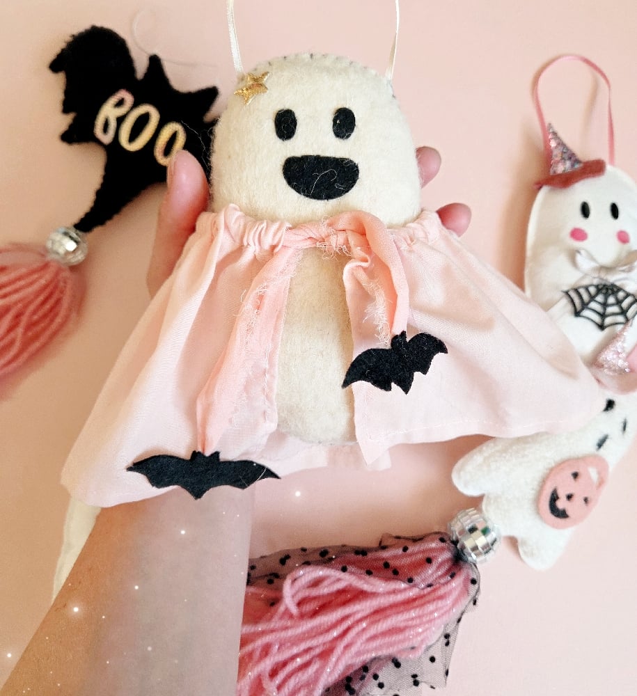 Image of Large Ghost, with Pink amd Bat Cape Hanging Decoration.