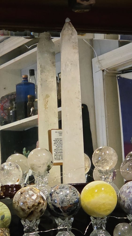 Image of Giant Quartz Tower