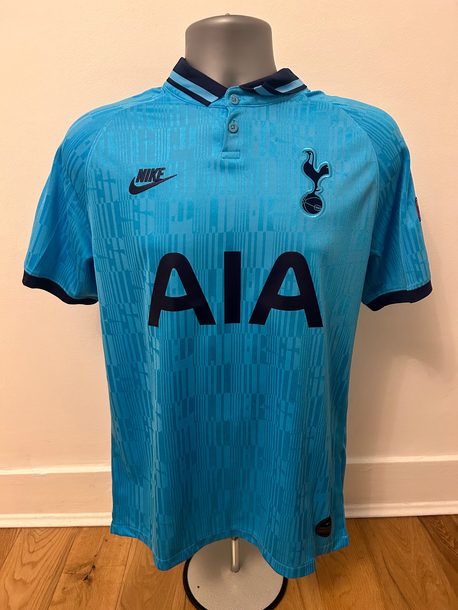 Image of Tottenham Hotspur “LUCAS 27” 2019/20 Third Shirt + UCL patches (M)