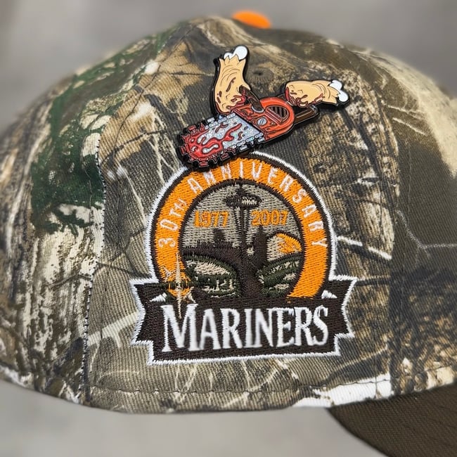 Blood Bath Pin - Leatherface