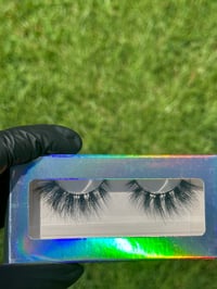 Image 3 of Unique