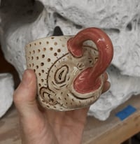 Indent Tongue Mug