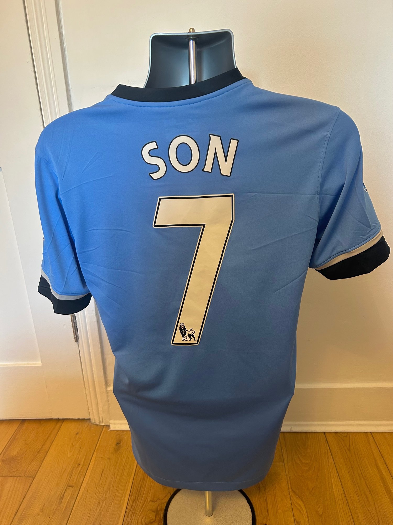 Image of Tottenham Hotspur “SON 7” 2015/16 Away Shirt + PL patches (S) 