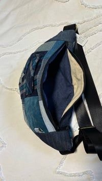 Image 2 of Hip Bag - checked blue