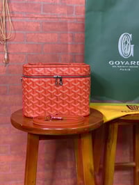 Image 3 of GY Vanity Case