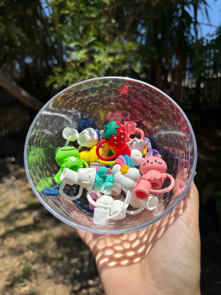 Image of Straw Toppers