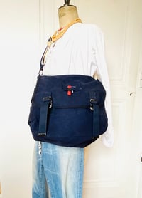 Image 4 of military vintage bag