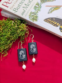 Image 1 of Black Onyx Silhouette & Pearls