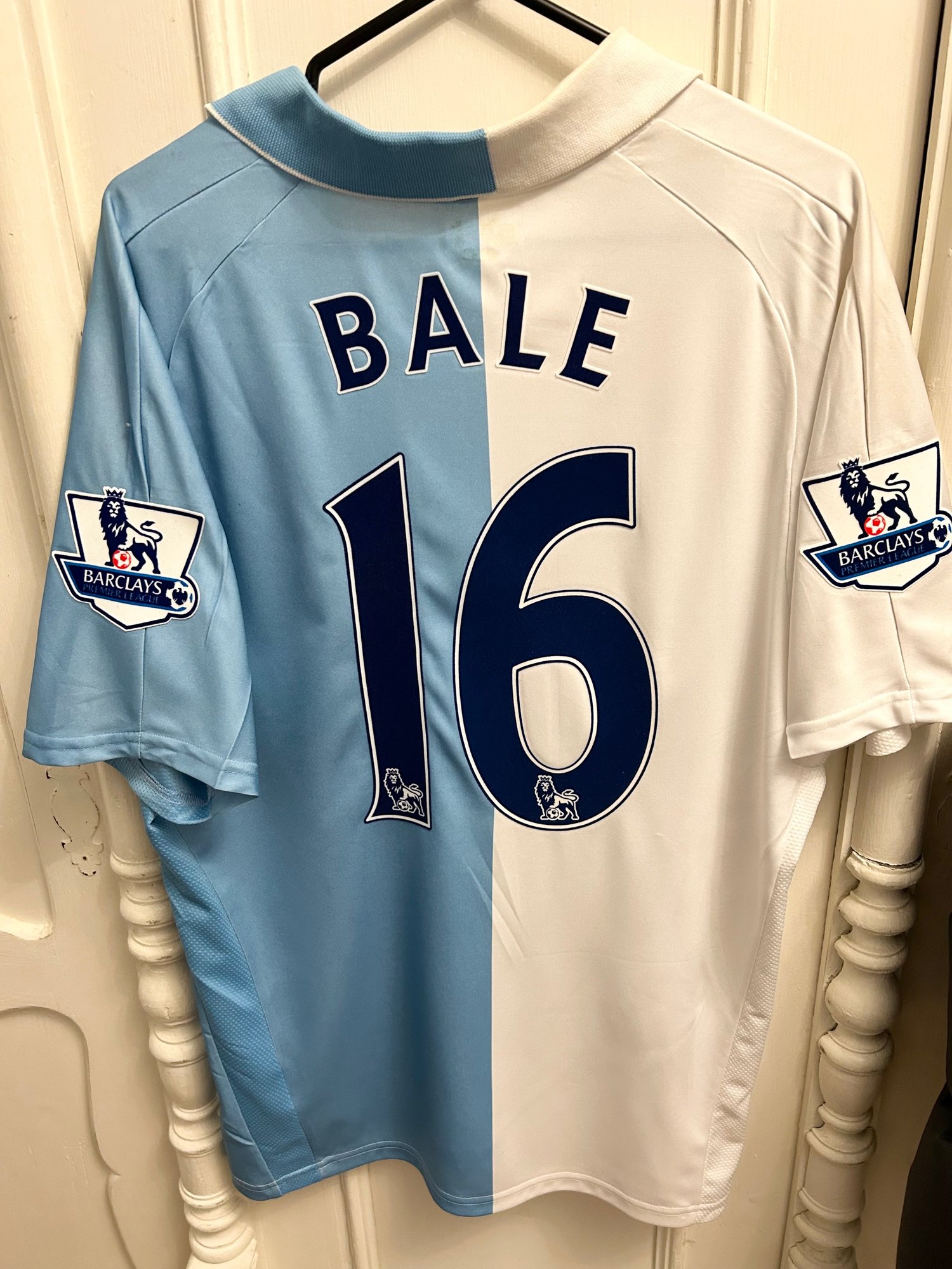 Image of Tottenham “BALE 16” 125 Anniversary 2007/08 Shirt + patches (M)