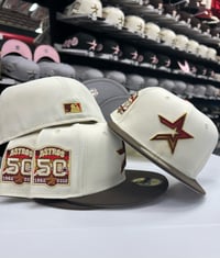 Image 3 of New Era 59Fifty Chrome Walnut Gradient 50yrs