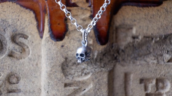 Image of Skull Pendant 