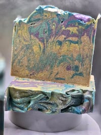 Image 1 of New Wildflower Manuka honey Soap