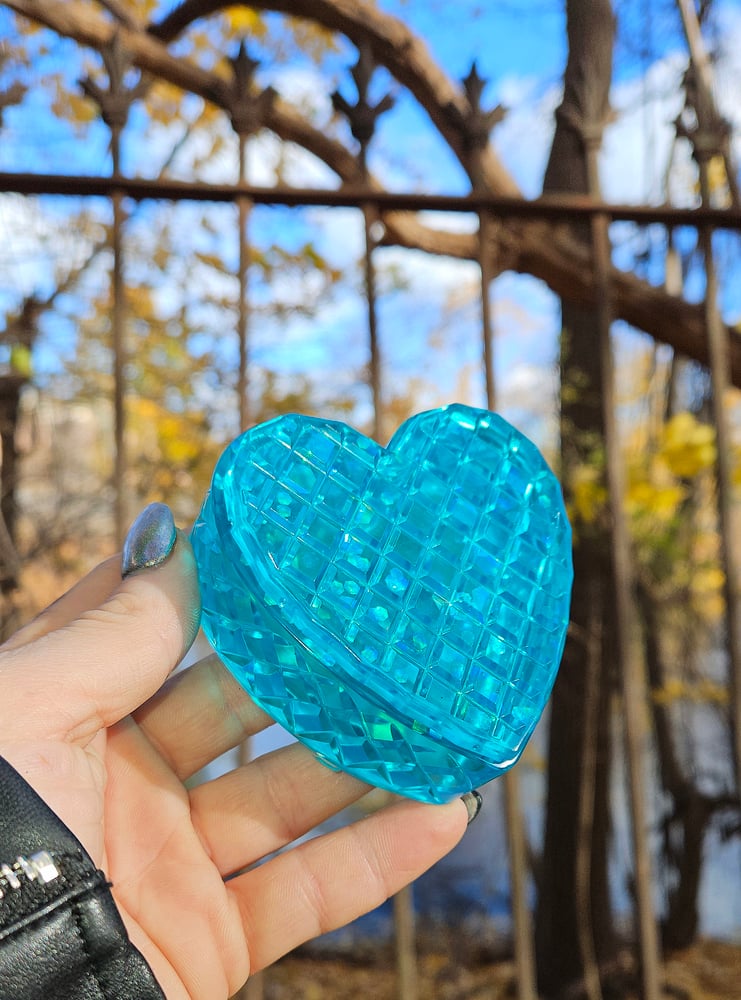 Image of Turquoise Heart Box