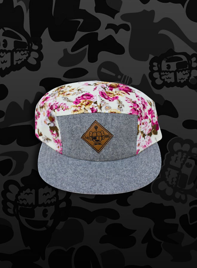 Image of Cruel Spring 5-Panel Cap - White-Floral/Grey-Wool