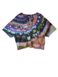 Image 2 of 3XL Crop Tee in Tropical Agate Ice Dye