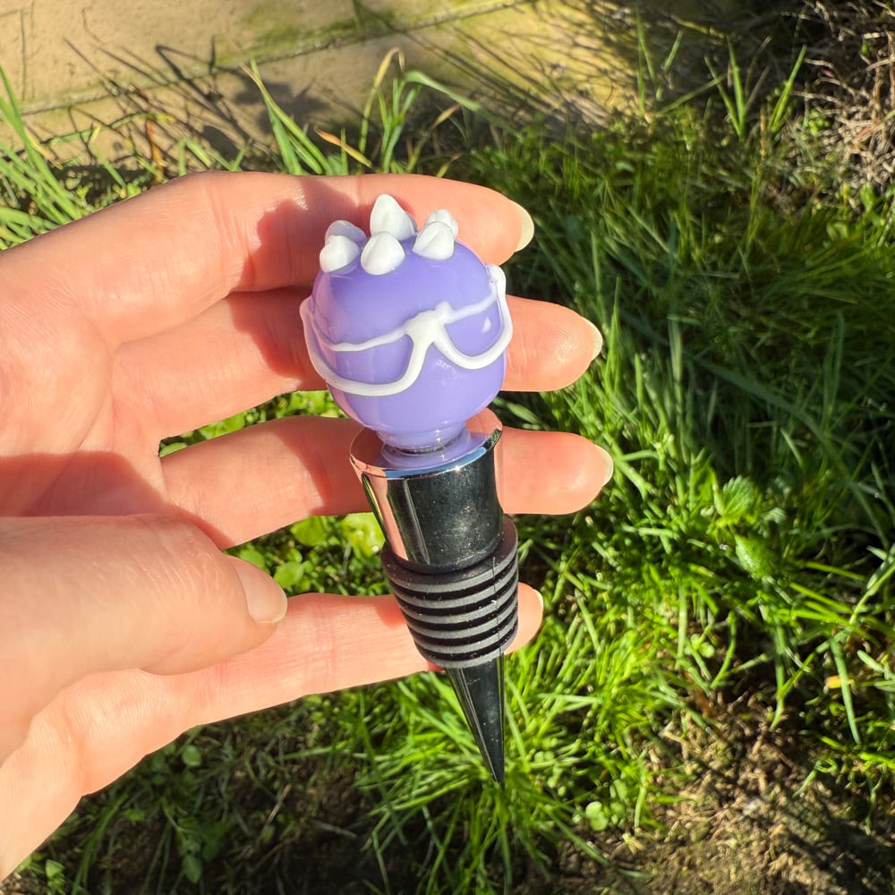 Image of Cake Wine Stopper