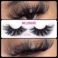 Image 4 of GLAM WINK LASHES