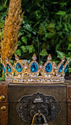 👑The Armored Kingdom Vivid Skyborn Blue Sovereign Crown (Gold)