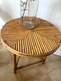 Image 1 of Gueridon rotin vintage 