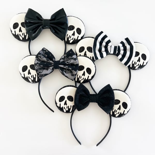 Image of Skull Mouse Ears with Black and White Bows 