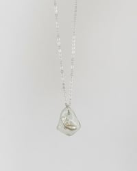 Image 3 of Koi y cristal de mar | Plata esterlina