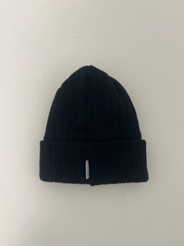 Image of @La Beanie 