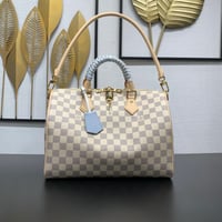 Image 10 of ĻV New Speedy