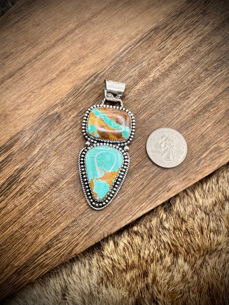 Image of Royston Pendant 🩵🤎